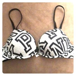 VS PINK Super push-up bra
